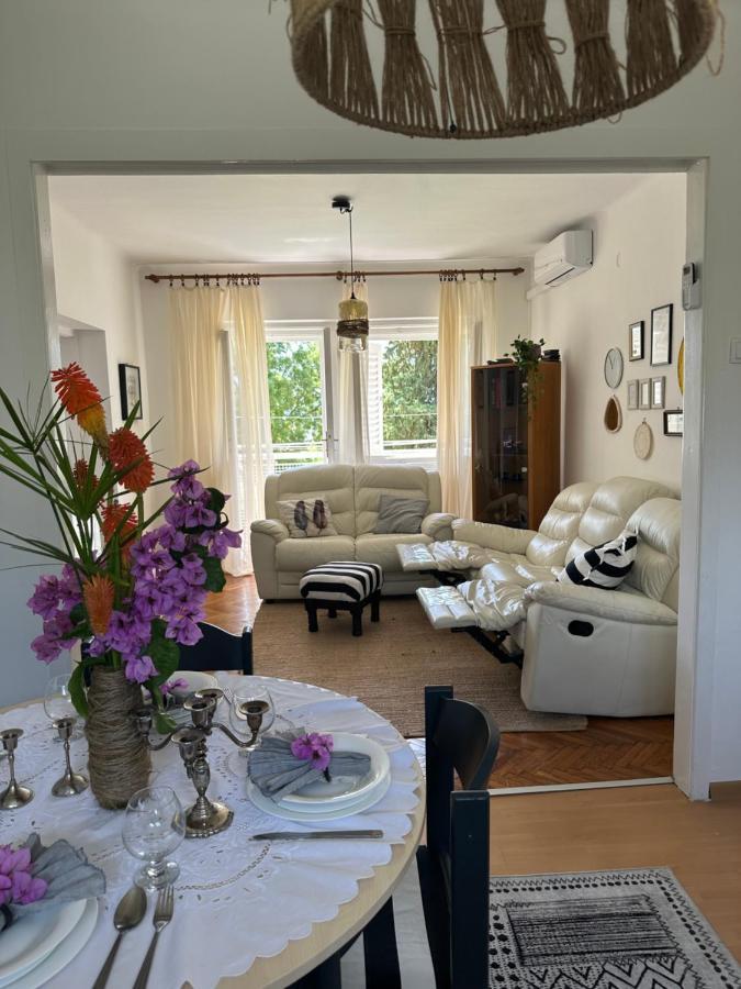 Cosy Family Apartment Marina Kastela Near Airport エクステリア 写真