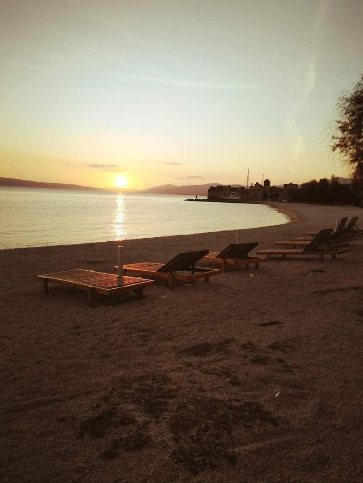 Cosy Family Apartment Marina Kastela Near Airport エクステリア 写真